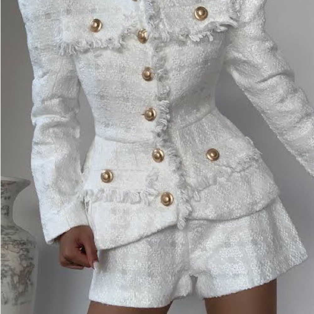 2 piece set Chic White Tweed Blazer and Shorts Set - Picture 3 of 6